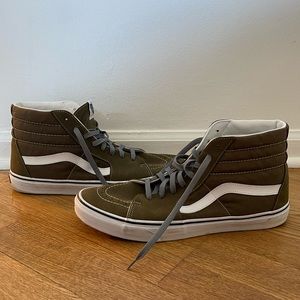 Vans Hightops. Men’s 13